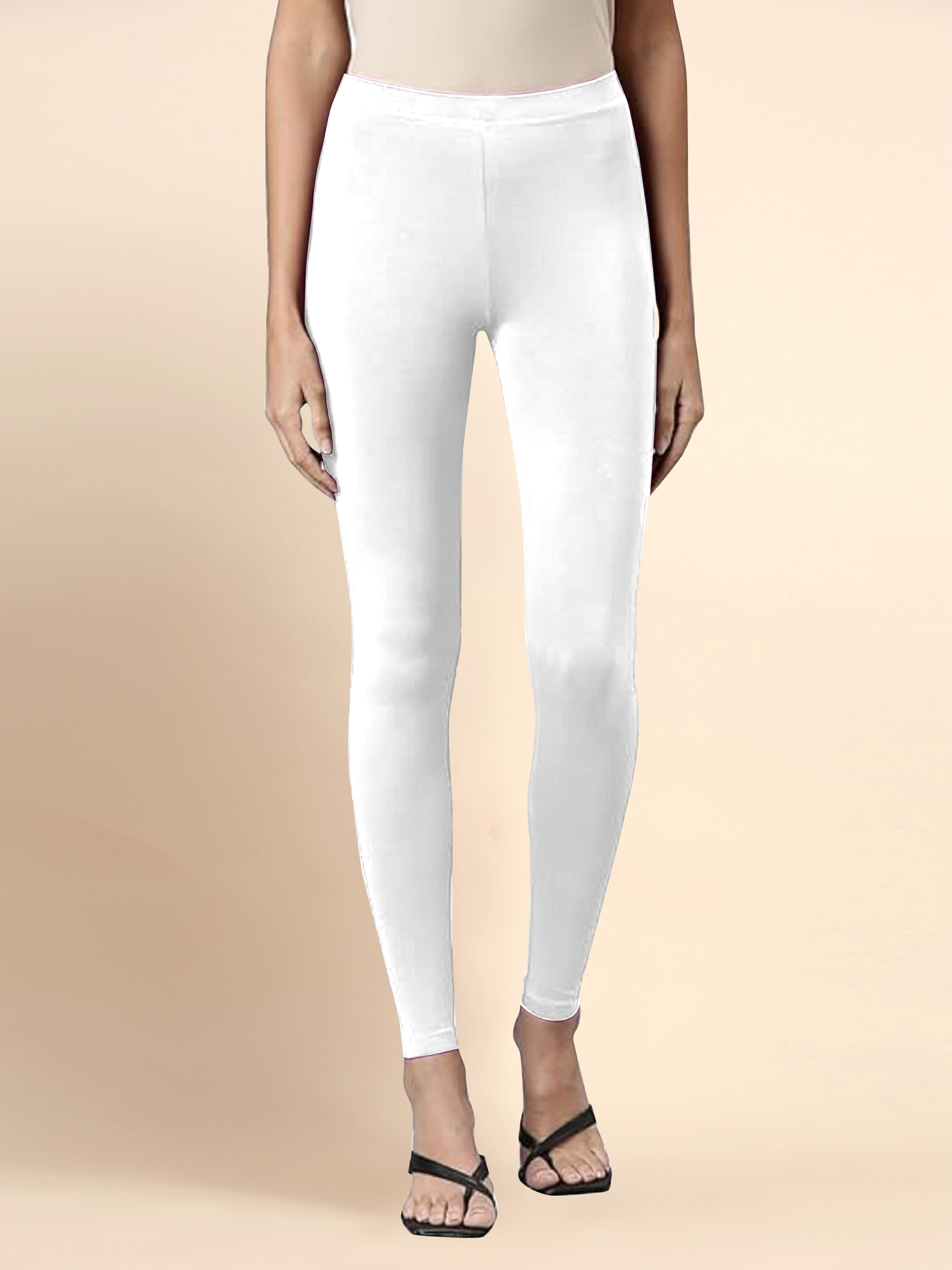 XS / White
