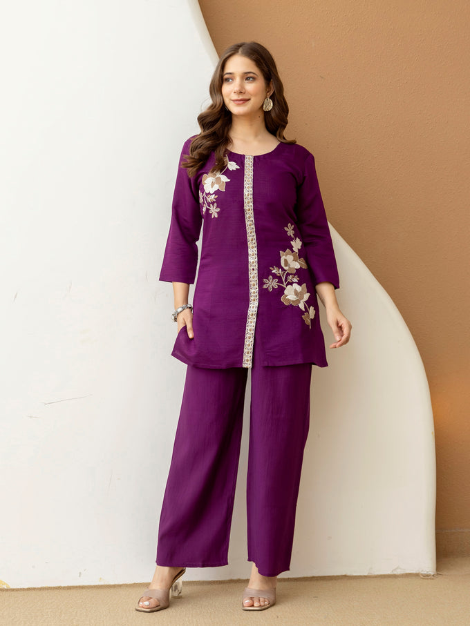 Soft Viscose Floral Embroidery Work Kurta Top with Pants