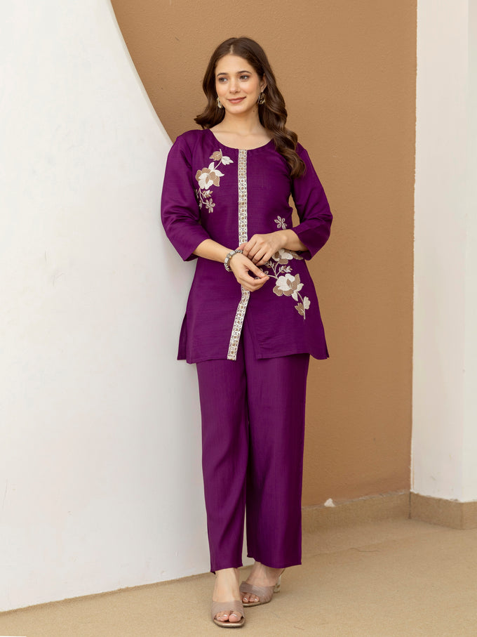 Soft Viscose Floral Embroidery Work Kurta Top with Pants