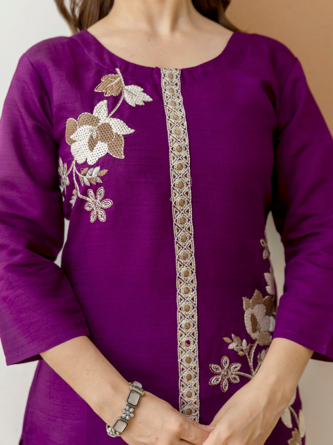 Soft Viscose Floral Embroidery Work Kurta Top with Pants