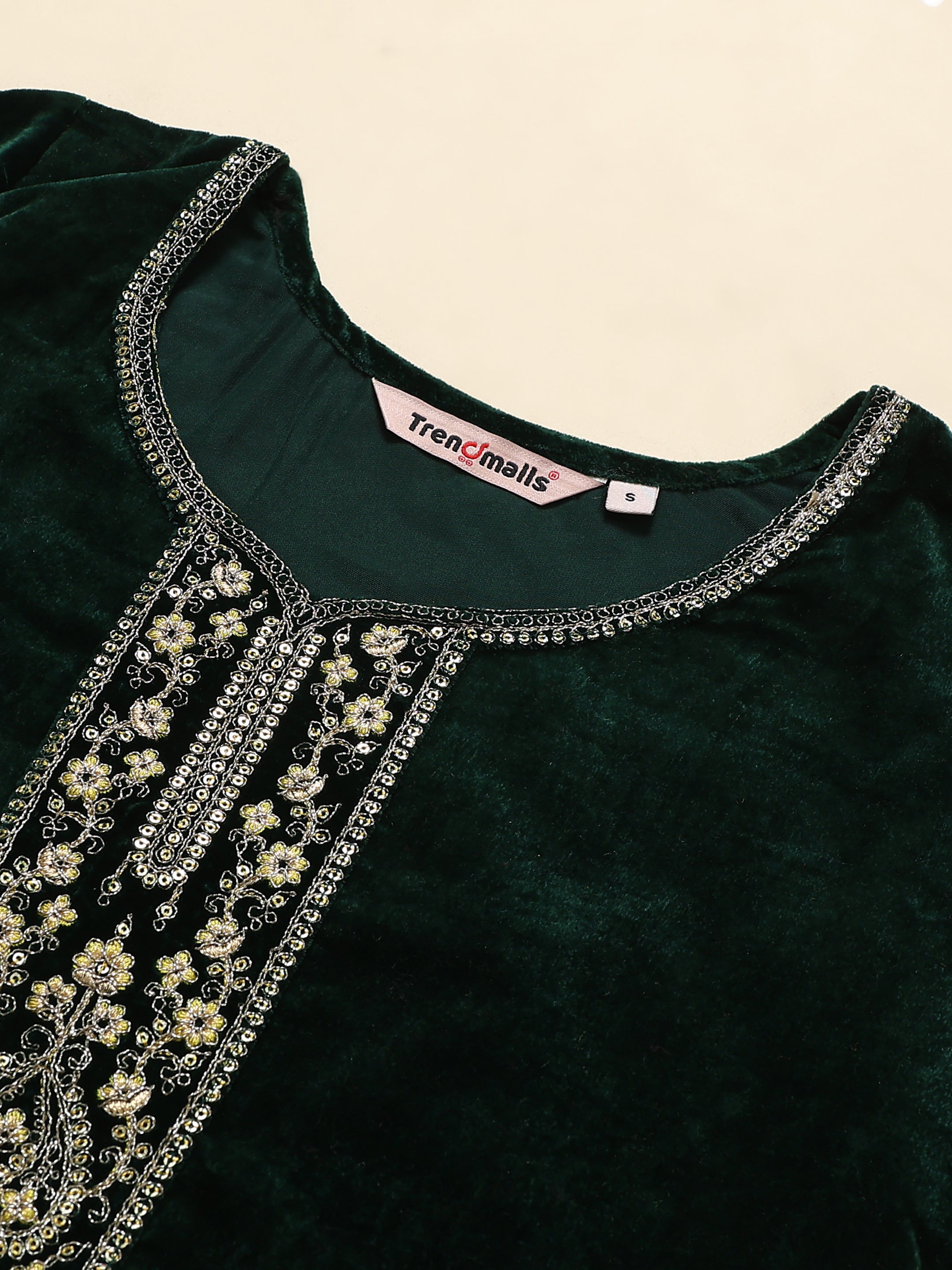 Green Velvet Embroidery Salwar Suit Set with Dupatta For Women's Trendmallsin