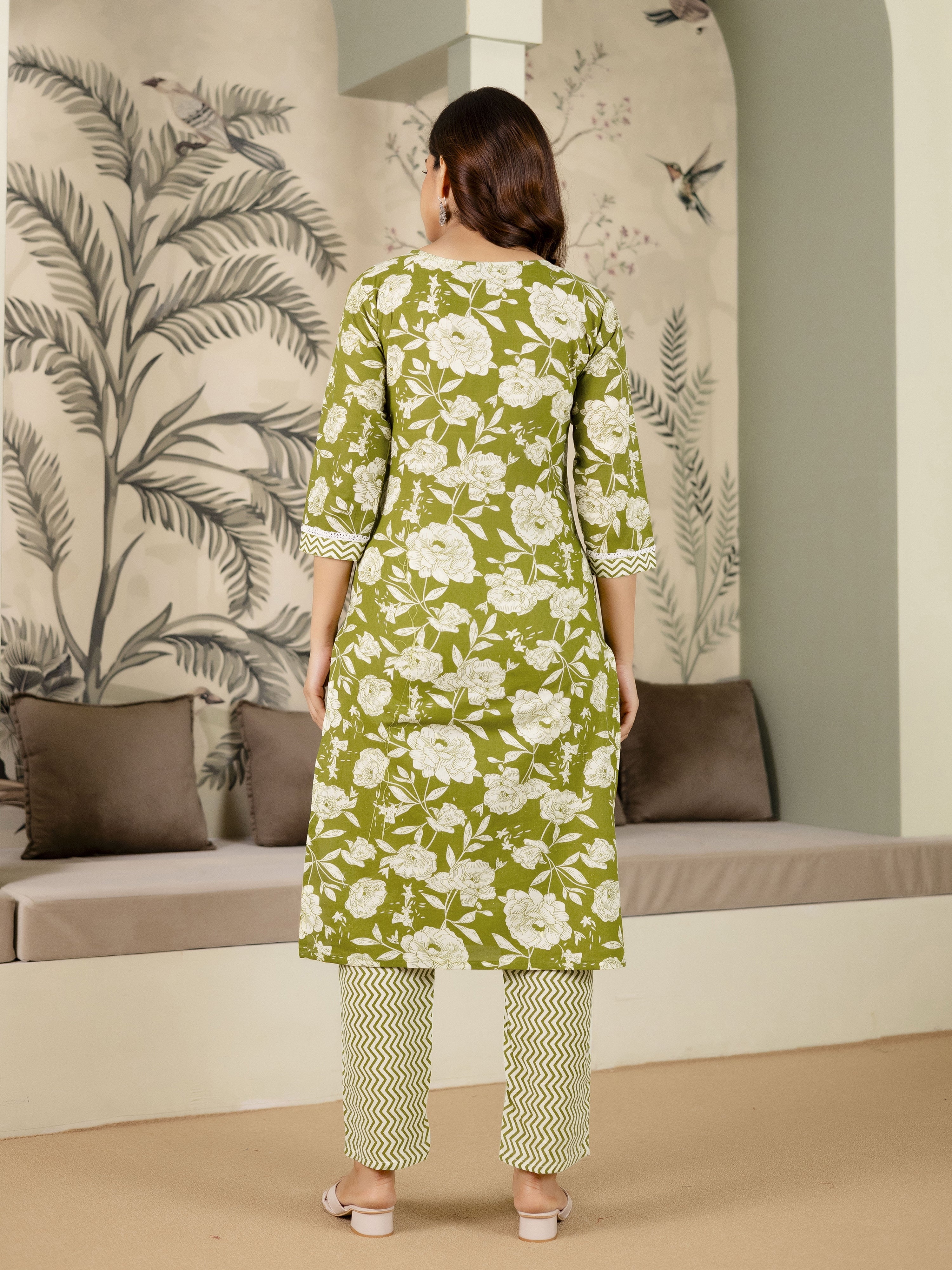 Green Pure Cotton Embroidery Work Printed Kurta Pant with Dupatta Set For Women's Trendmalls