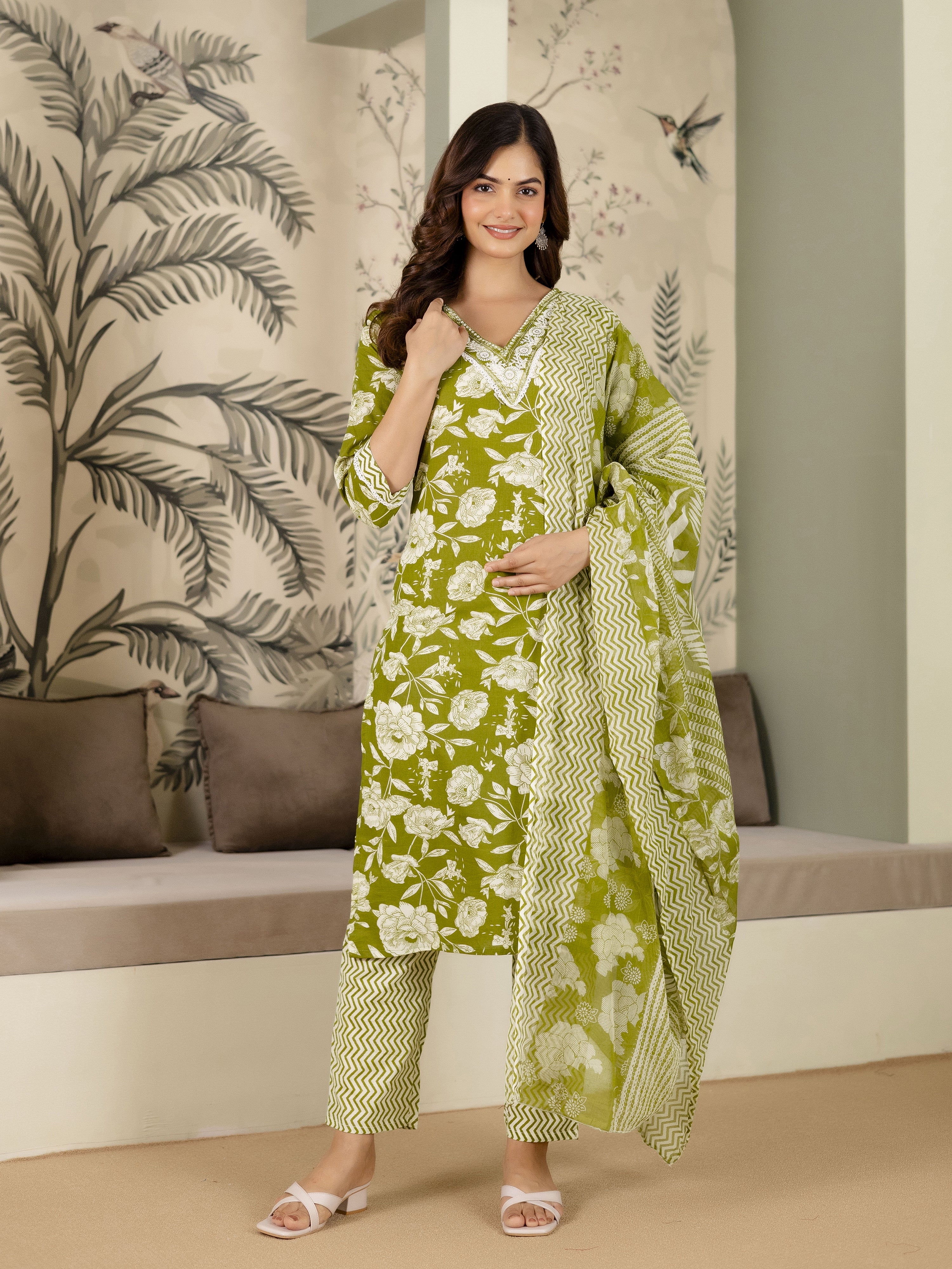 Green Pure Cotton Embroidery Work Printed Kurta Pant with Dupatta Set For Women's Trendmalls