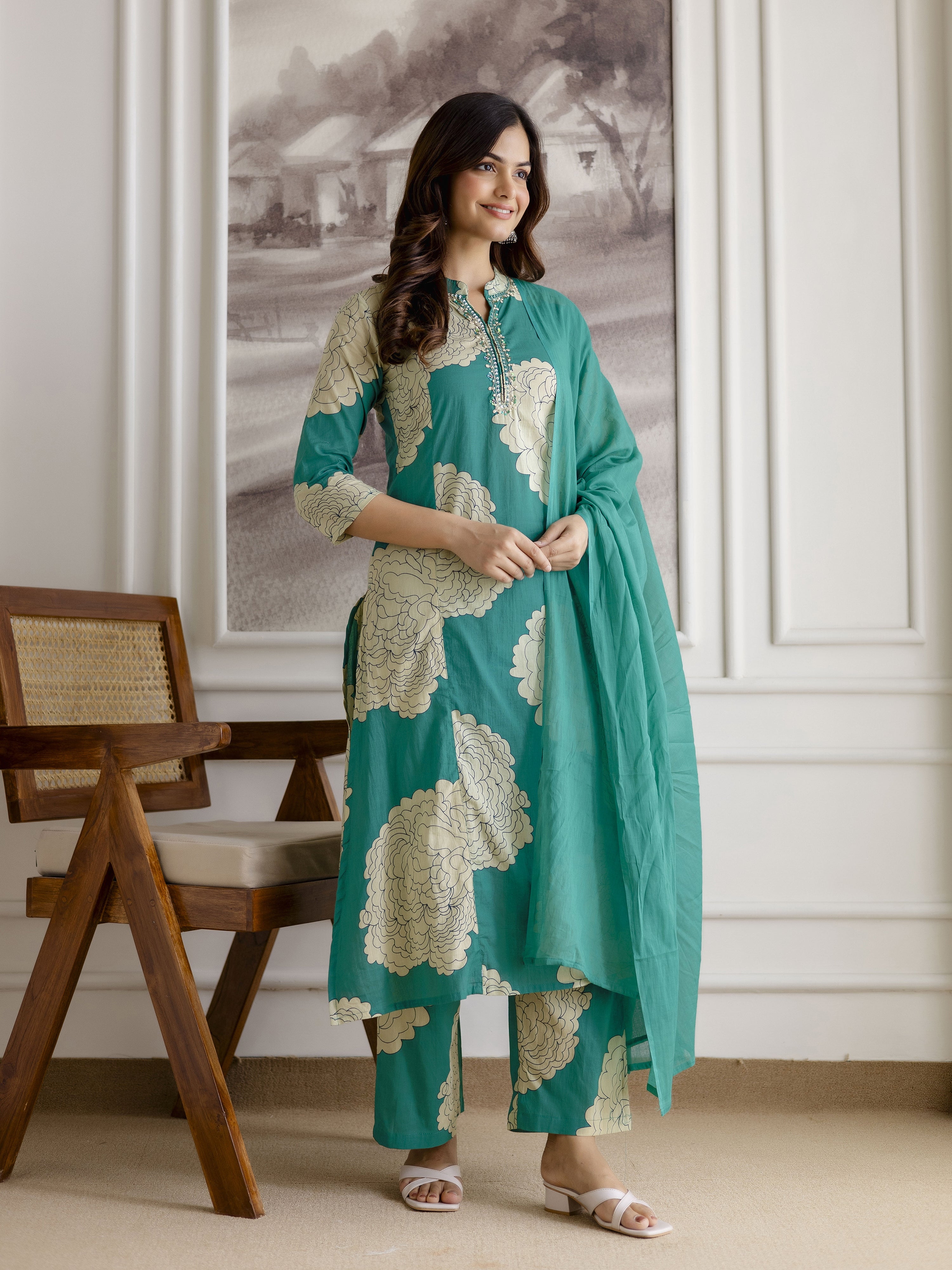 Green Pure Cotton Large Floral Print Kurta Pant with Dupatta Set Trendmalls