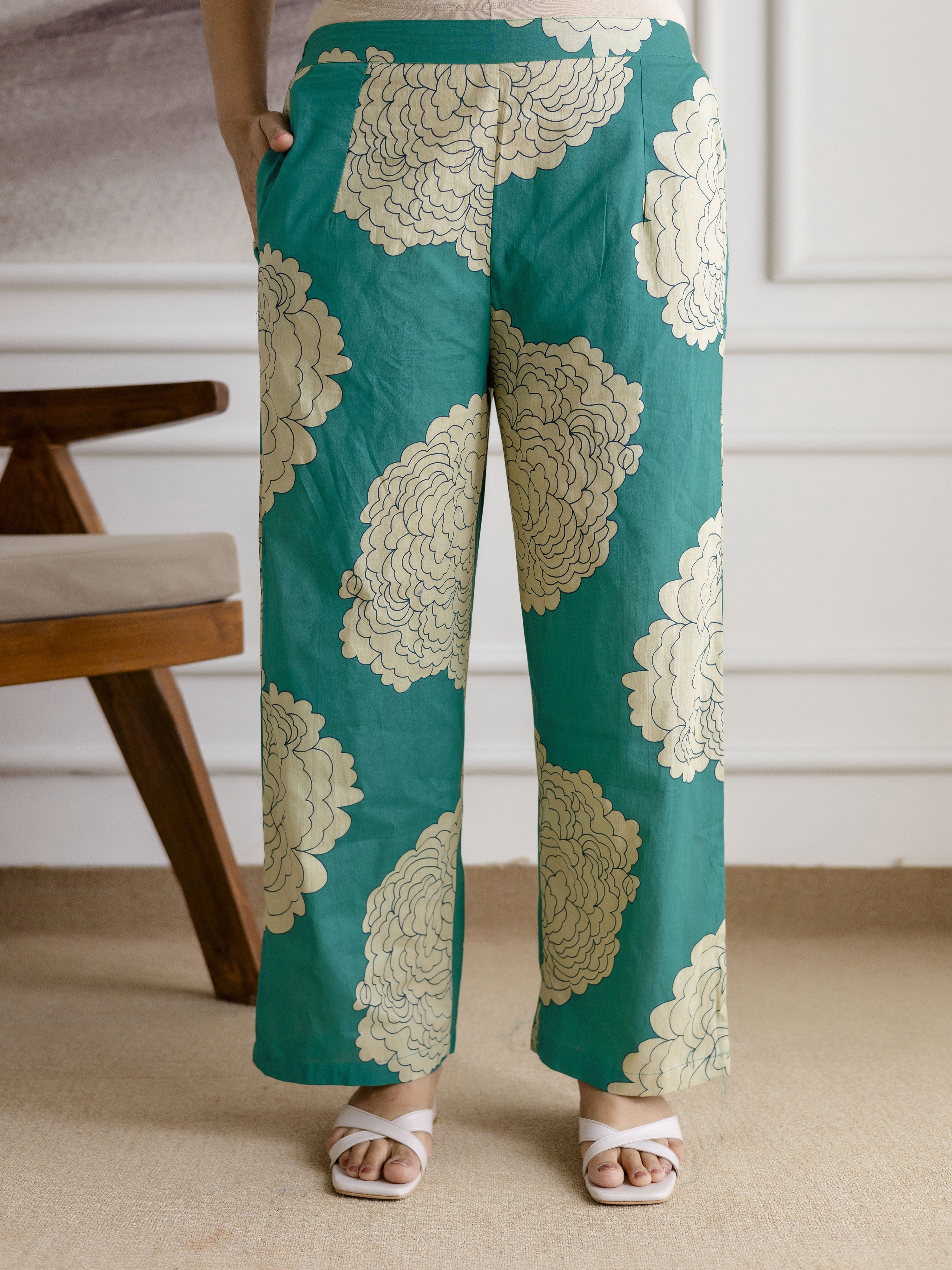 Green Pure Cotton Large Floral Print Kurta Pant with Dupatta Set Trendmalls