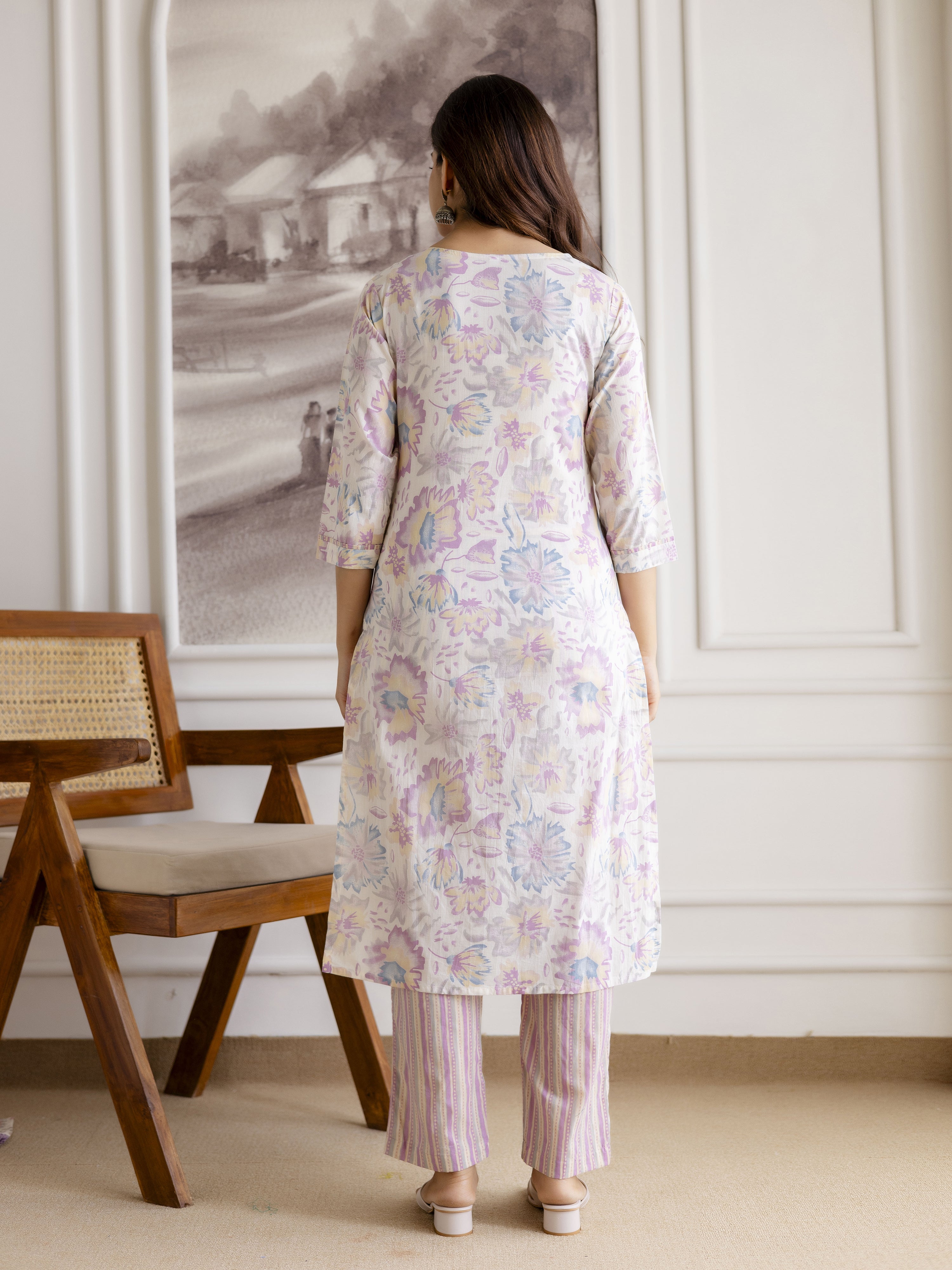Light Purple Pure Cotton Abstract Floral Print Kurta Pant with Dupatta Set Trendmalls