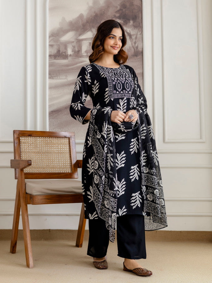 Black Pure Cotton Leaf Print Kurta Pant with Dupatta Set | Embroidery Neck Work Kurta Set Ethnic Wear