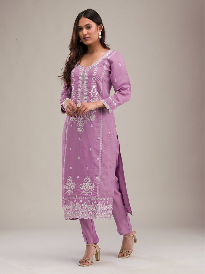 Lightpink Cotton Silk Embroidery Work Salwar Suit Dupatta