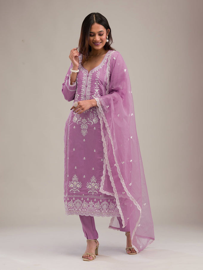 Lightpink Cotton Silk Embroidery Work Salwar Suit Dupatta