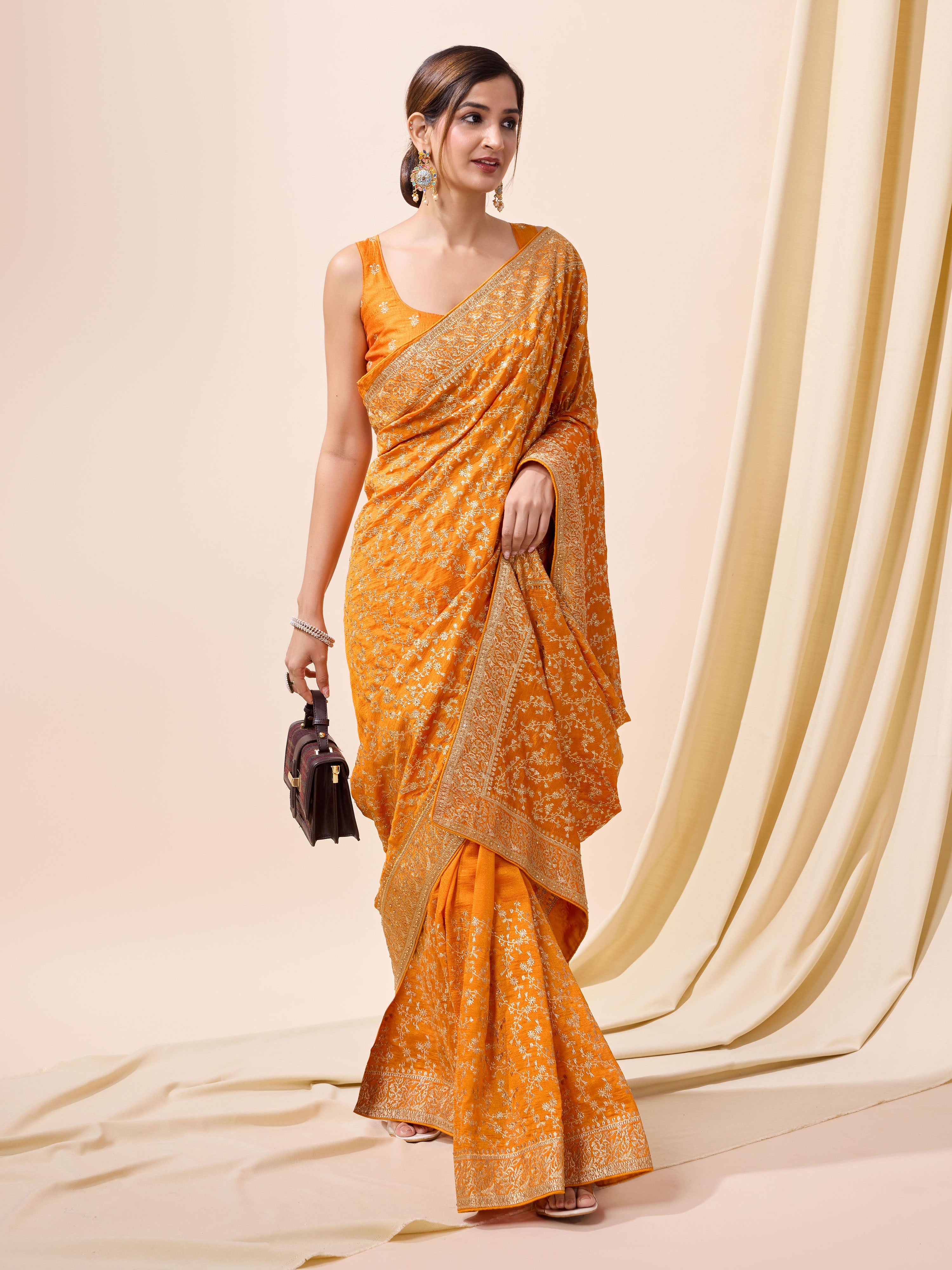 #color_yellow