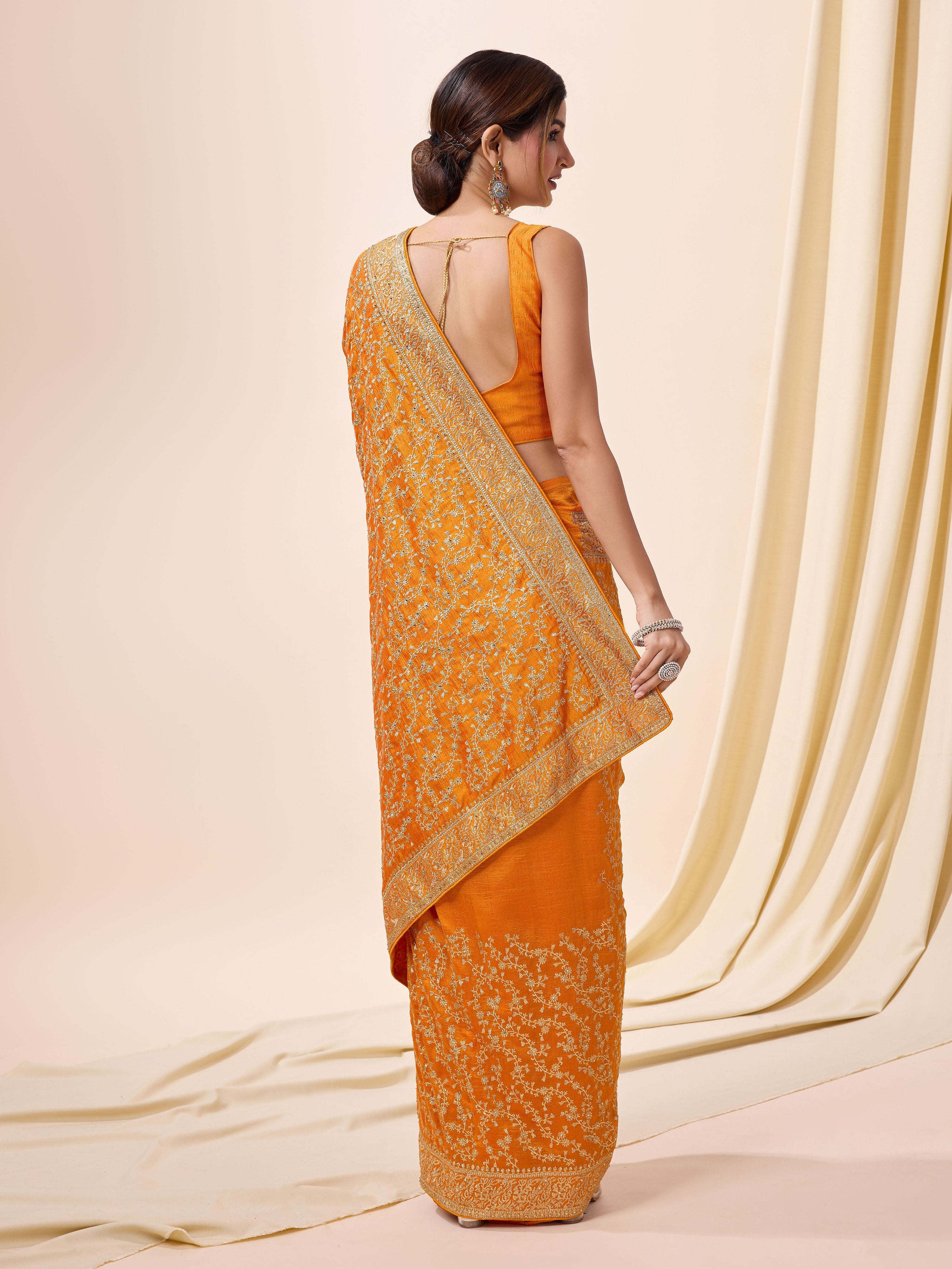 #color_yellow