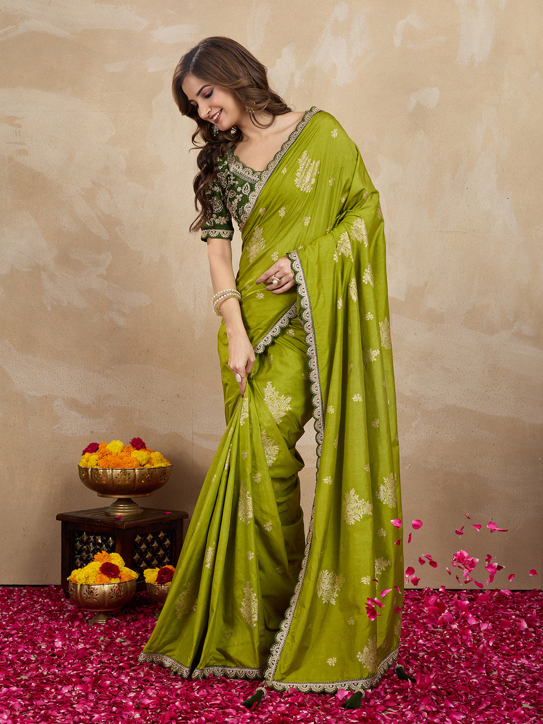 Women's Jacquard Silk Embroidery Zarkan Work Saree with Unstitch Embroidered Blouse Piece Trendmalls