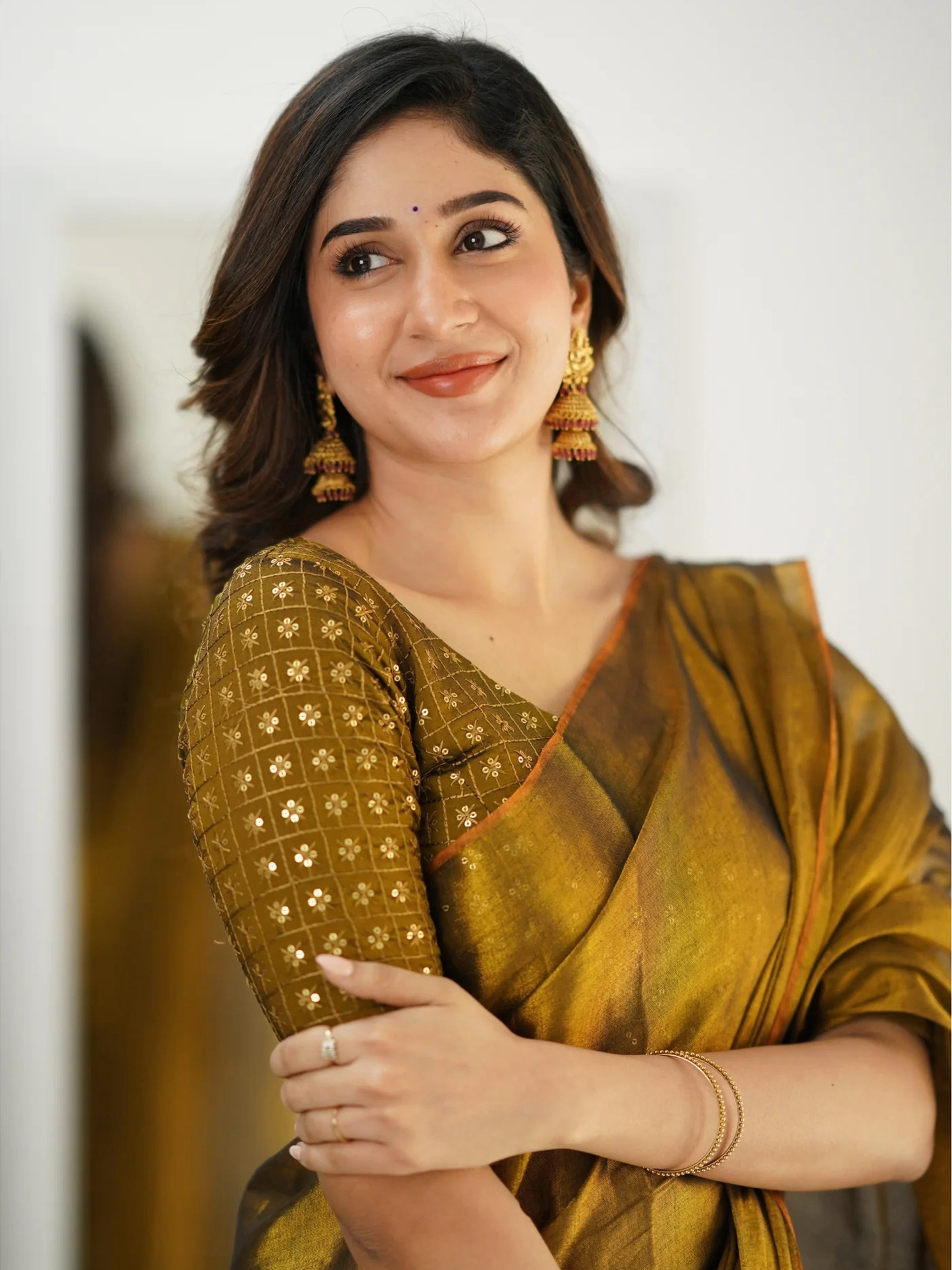 #color_gold