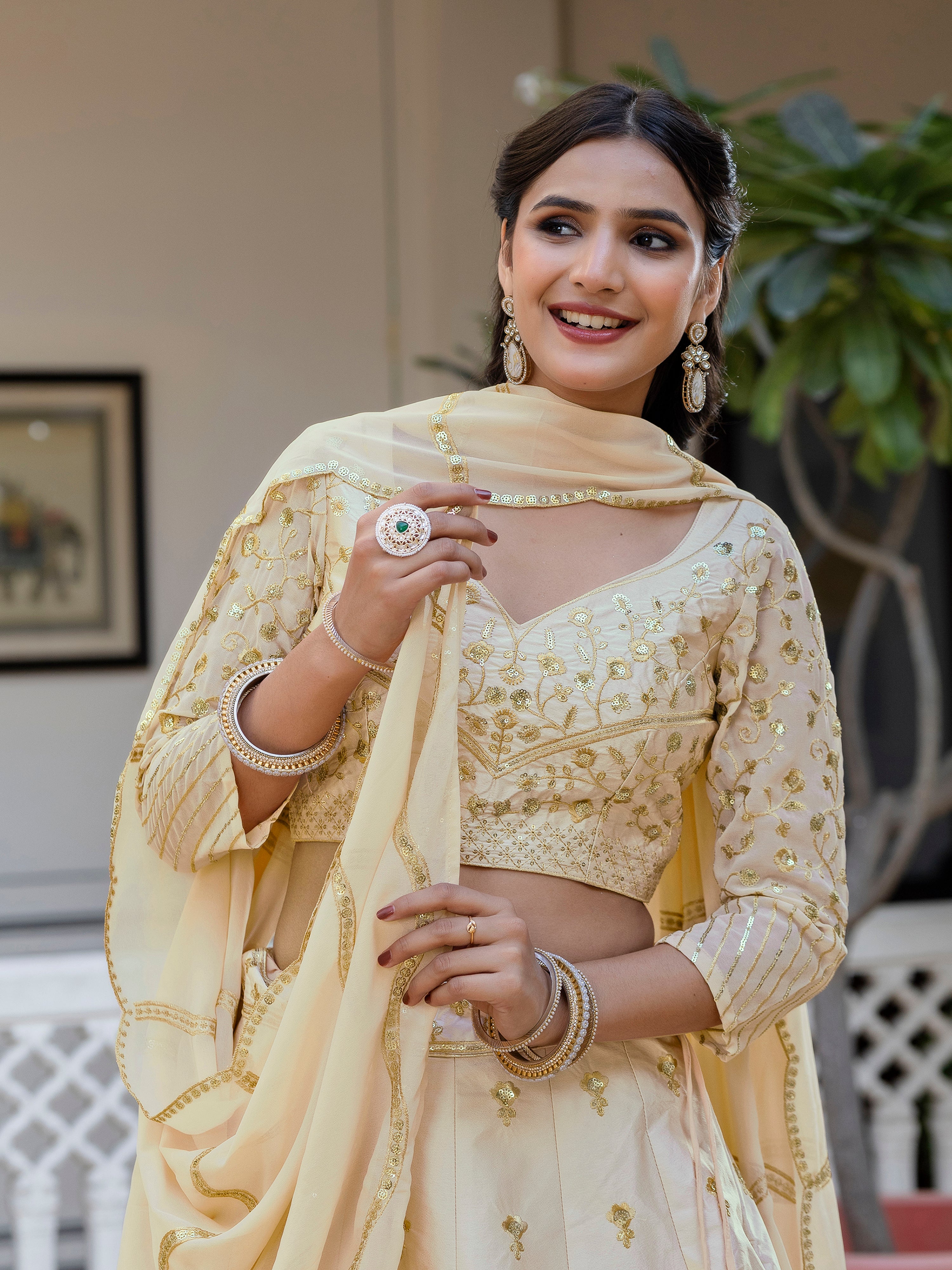 #color_yellow