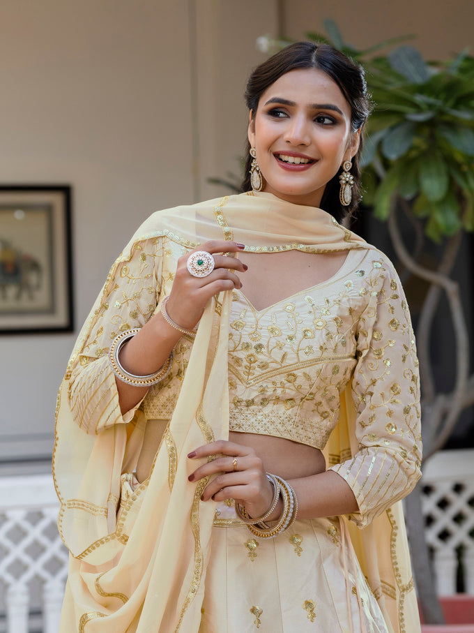 #color_yellow