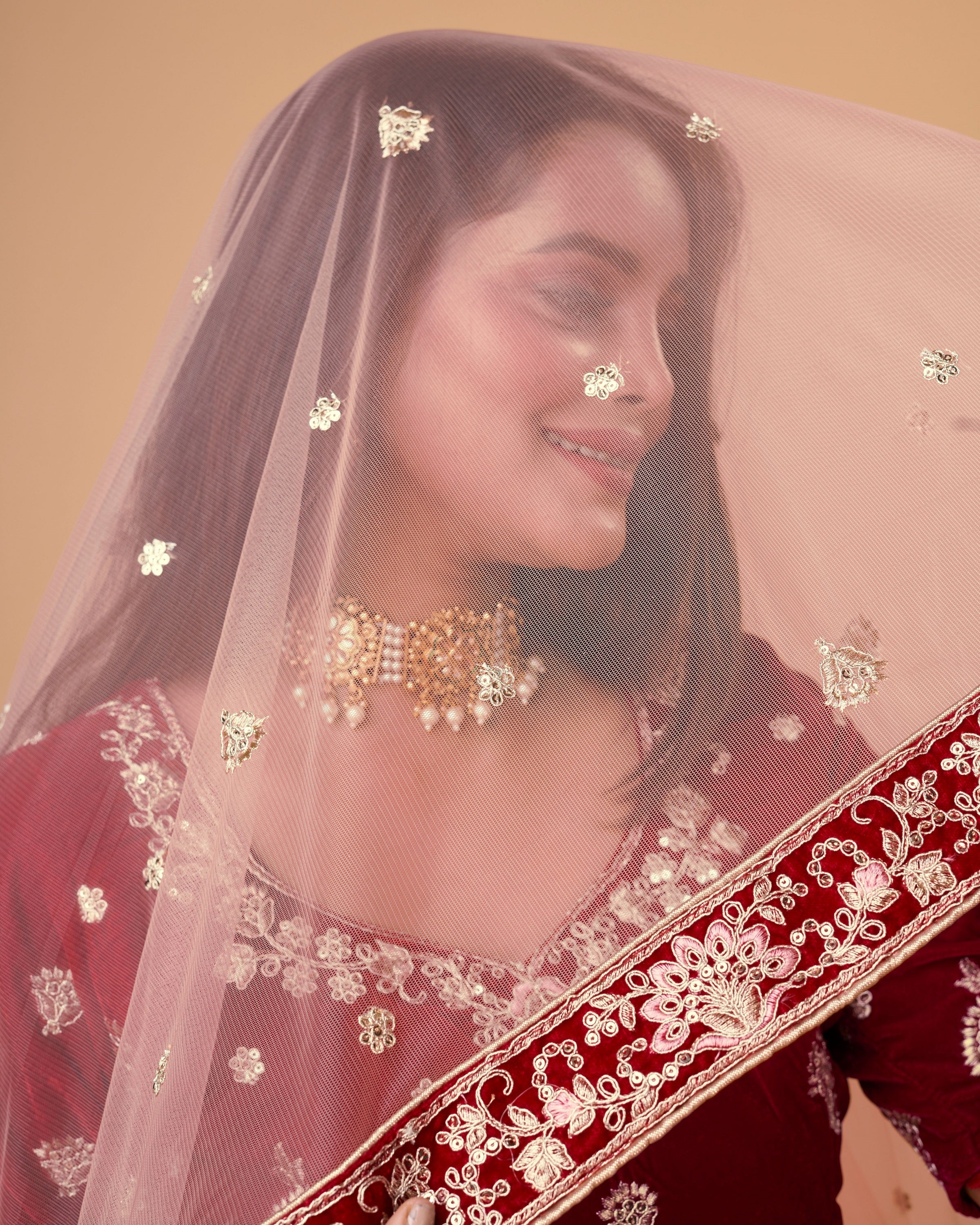 #color_Maroon
