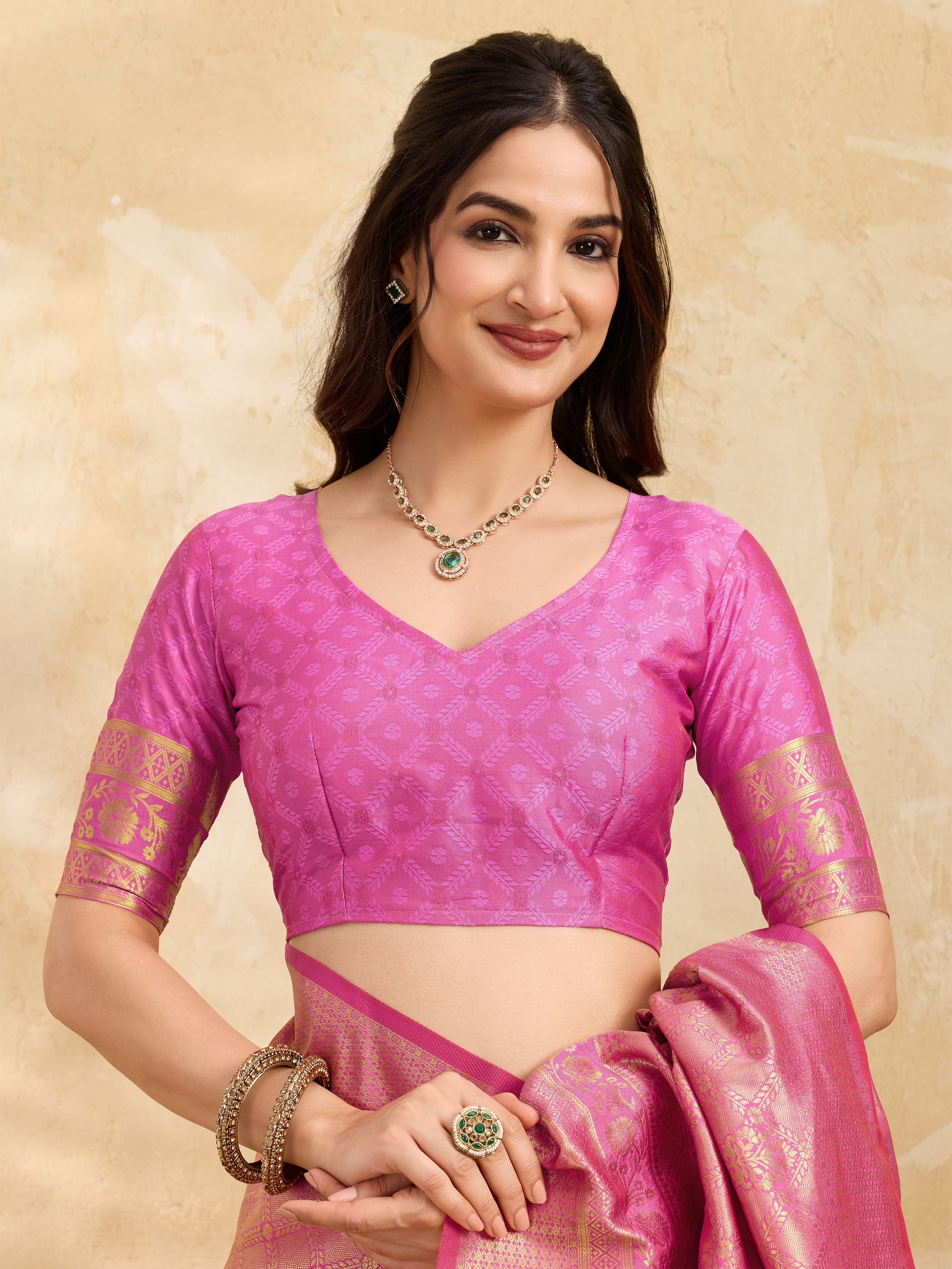 Pink Jaquard Silk Woven Zari Work Traditional Saree With Unstitch Blouse Piece