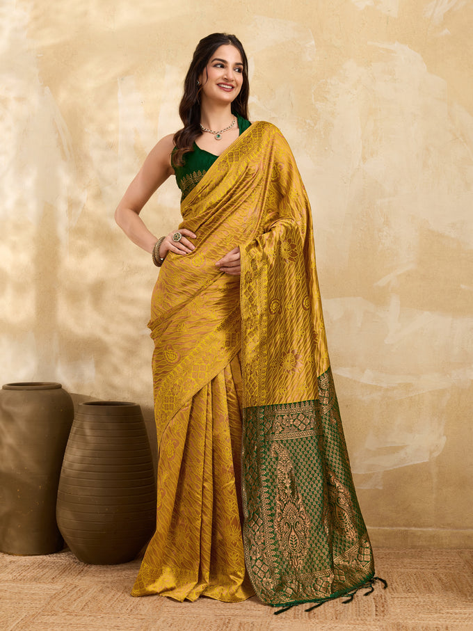 Yellow Jacquard Silk Woven Zari Work Rich Pallu Traditional Saree With Unstitch Blose Piece