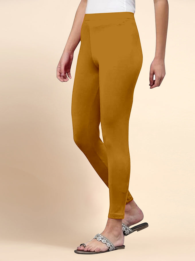 #color_brown
